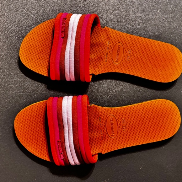 Havaianas Slippers Brown with Mutlti Color Straps Size 39-40 Slip On - Picture 4 of 8